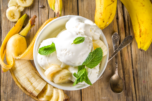 3 Receitas: Aprenda a Fazer Sorvete de Banana Caseiro que Irá Surpreender seu Paladar!